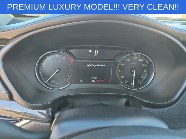 Used 2022 Cadillac XT4 Premium Luxury w/ Safety Alert Package AWD/4WD image 10