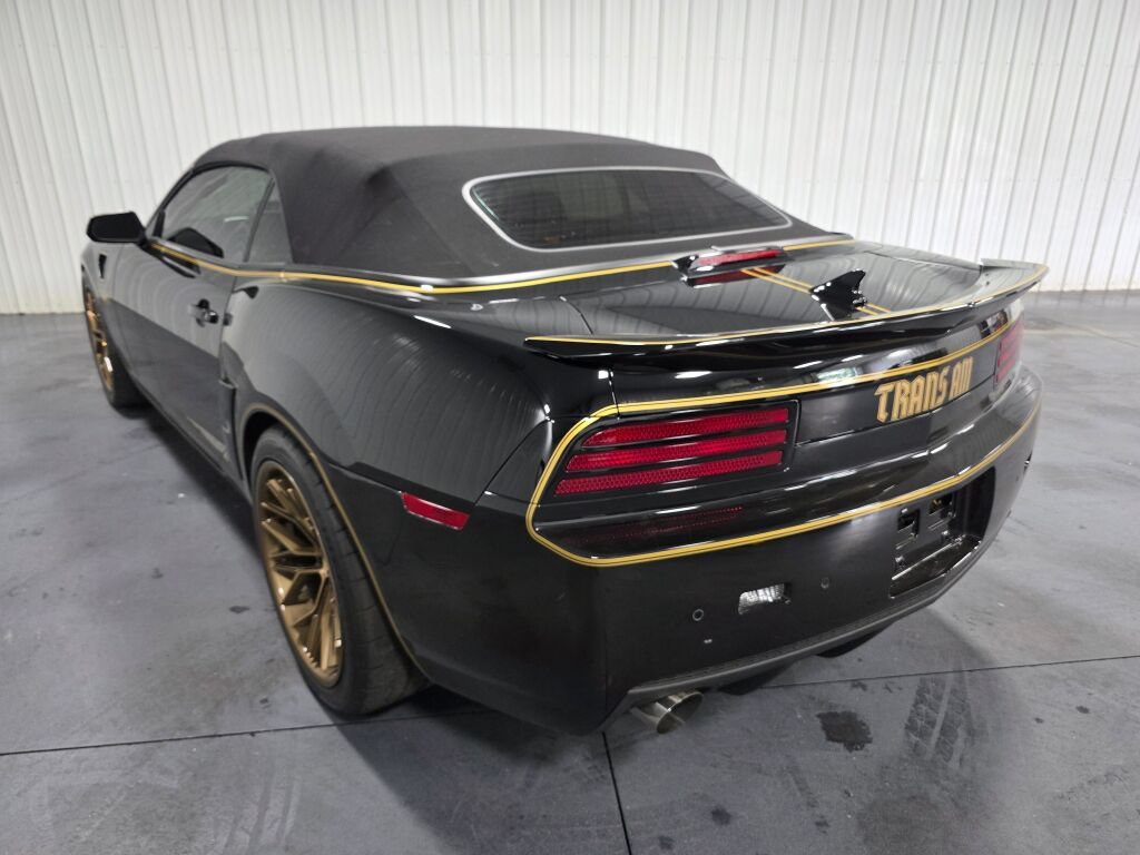 Used 2011 Chevrolet Camaro SS w/ RS Package RWD image 5