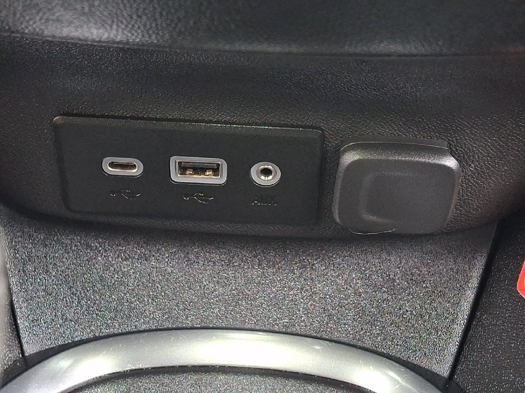 Used 2024 Chevrolet Malibu LT FWD image 31