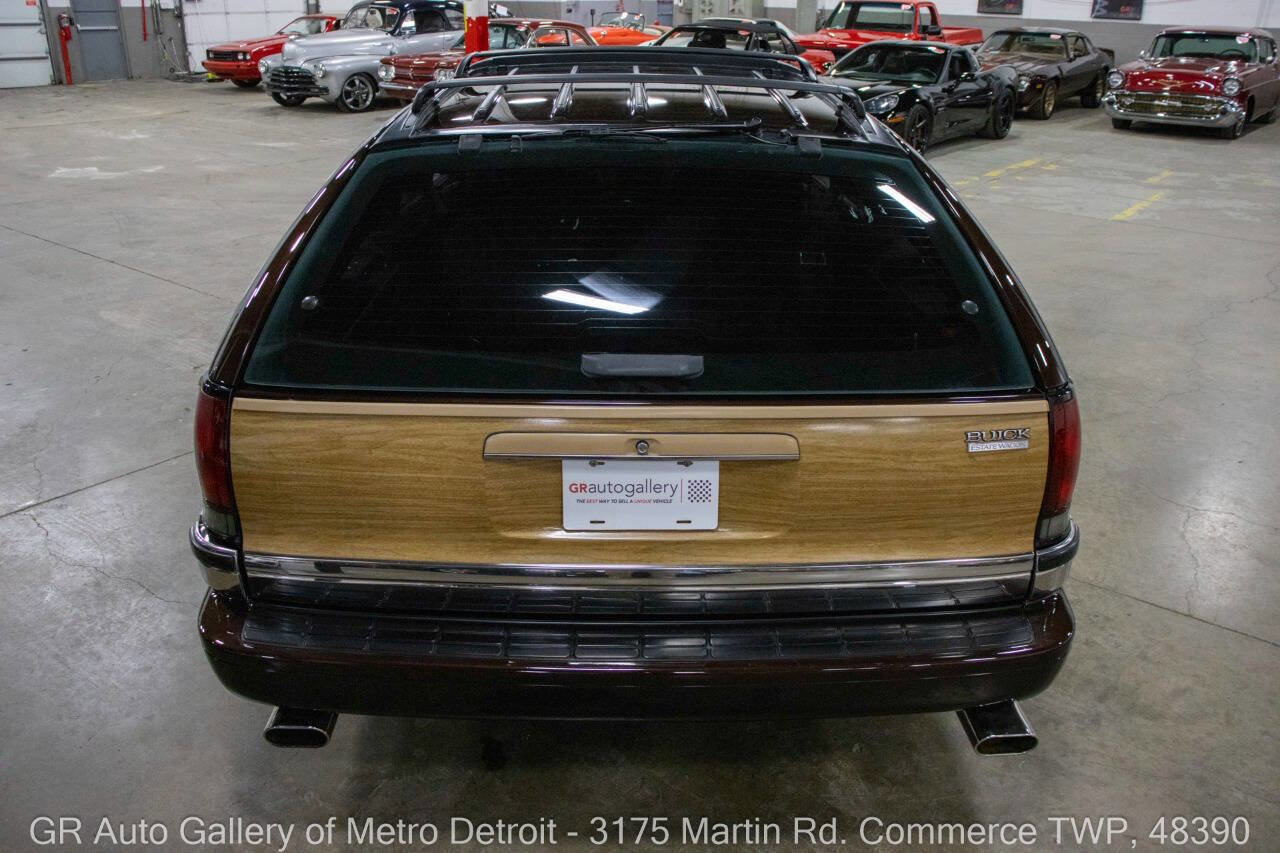 Used 1996 Buick Roadmaster Estate image 5