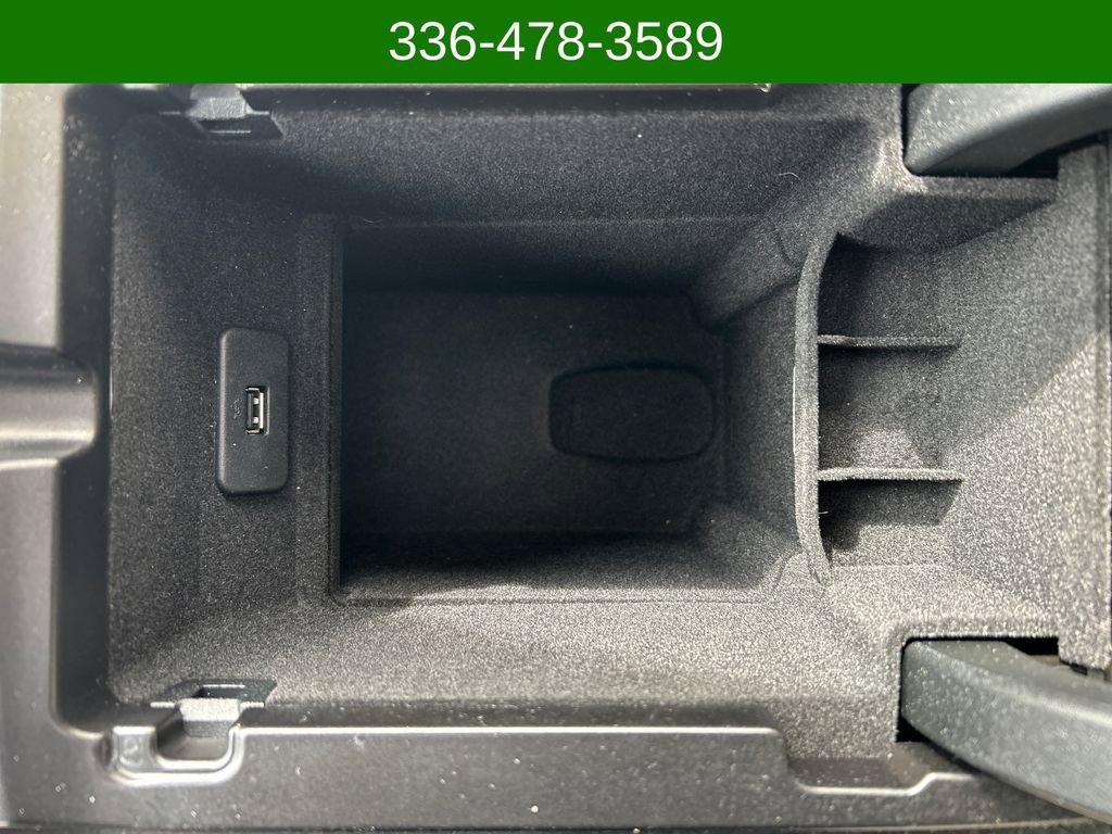 Used 2017 Lincoln MKX Reserve image 27