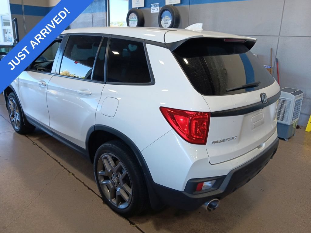 Used 2023 Honda Passport EX-L image 4