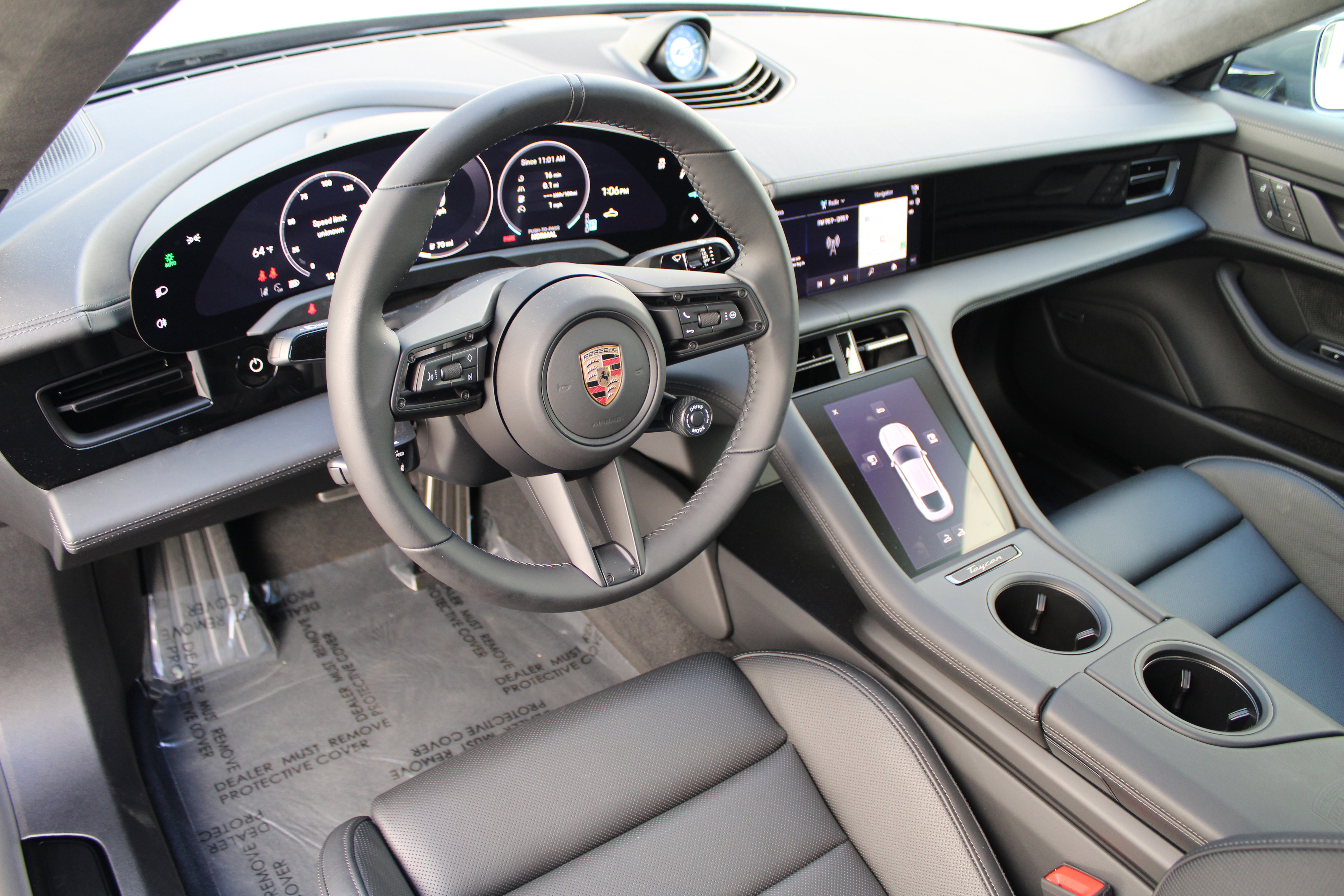 New 2026 Porsche Taycan GTS AWD/4WD image 4