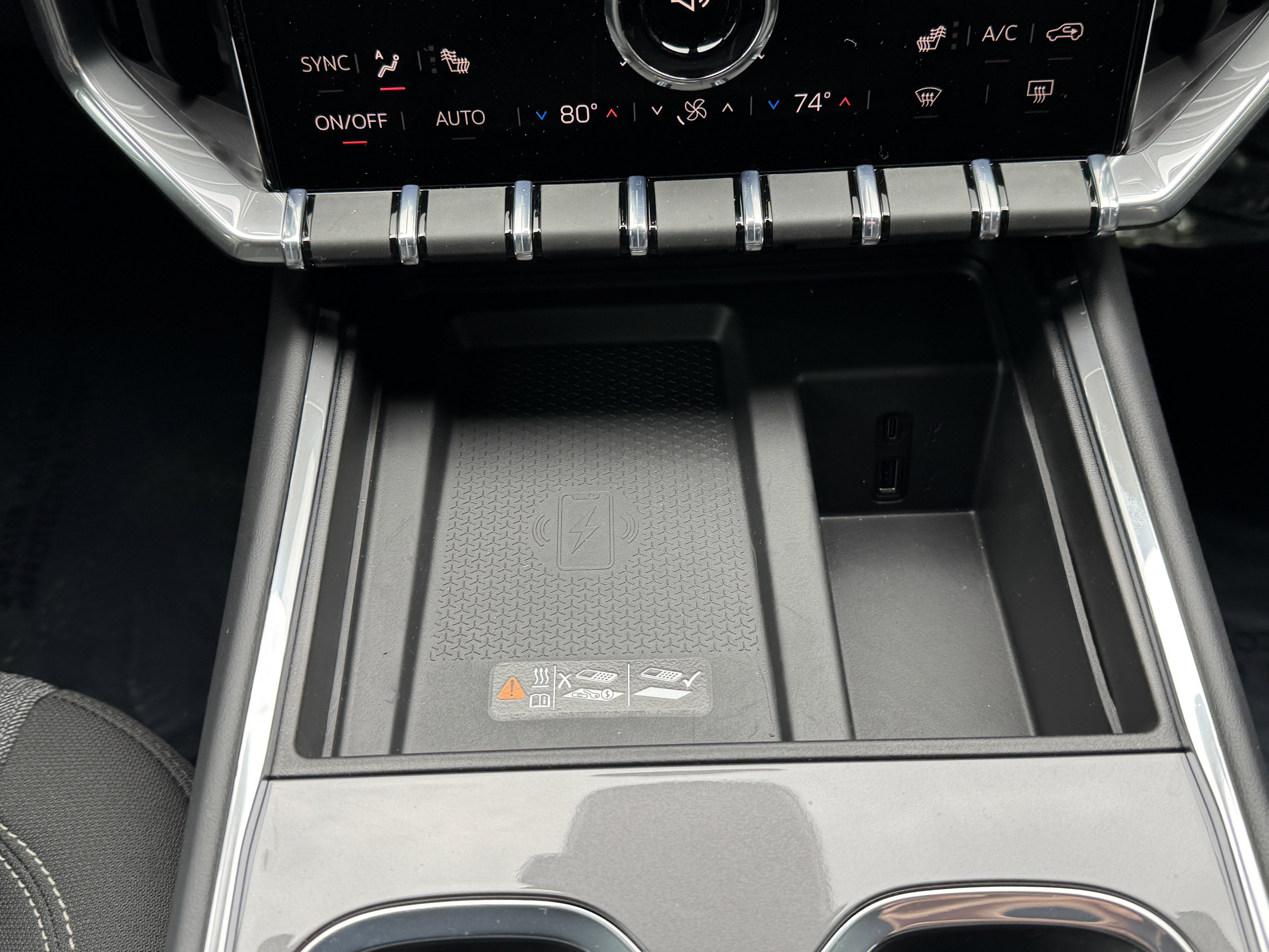 New 2026 GMC Acadia Elevation image 23