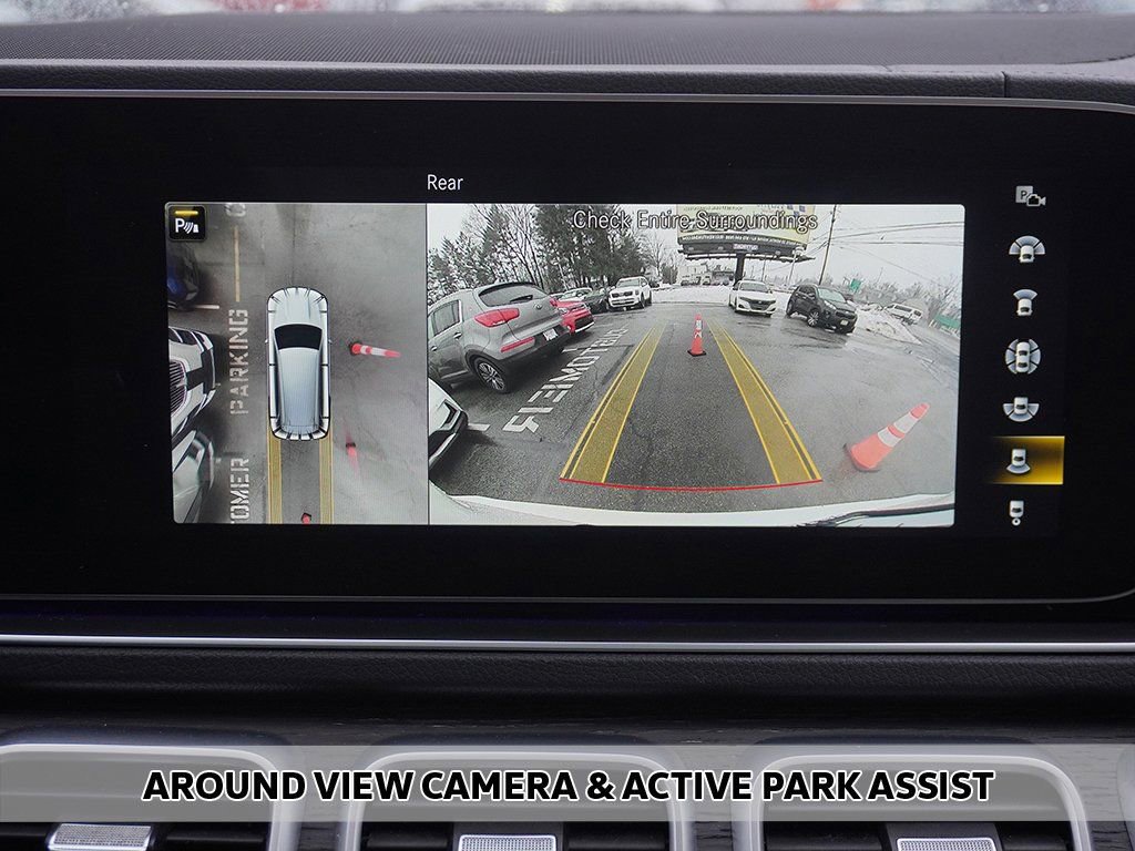 Used 2021 Mercedes-Benz GLS 580 4MATIC w/ Exclusive Trim Package image 7