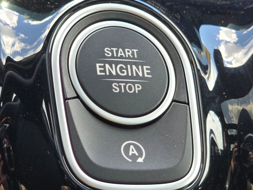 New 2026 Mercedes-Benz GLA 250 4MATIC image 37