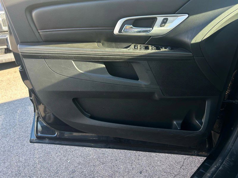 Used 2013 GMC Terrain SLE image 16