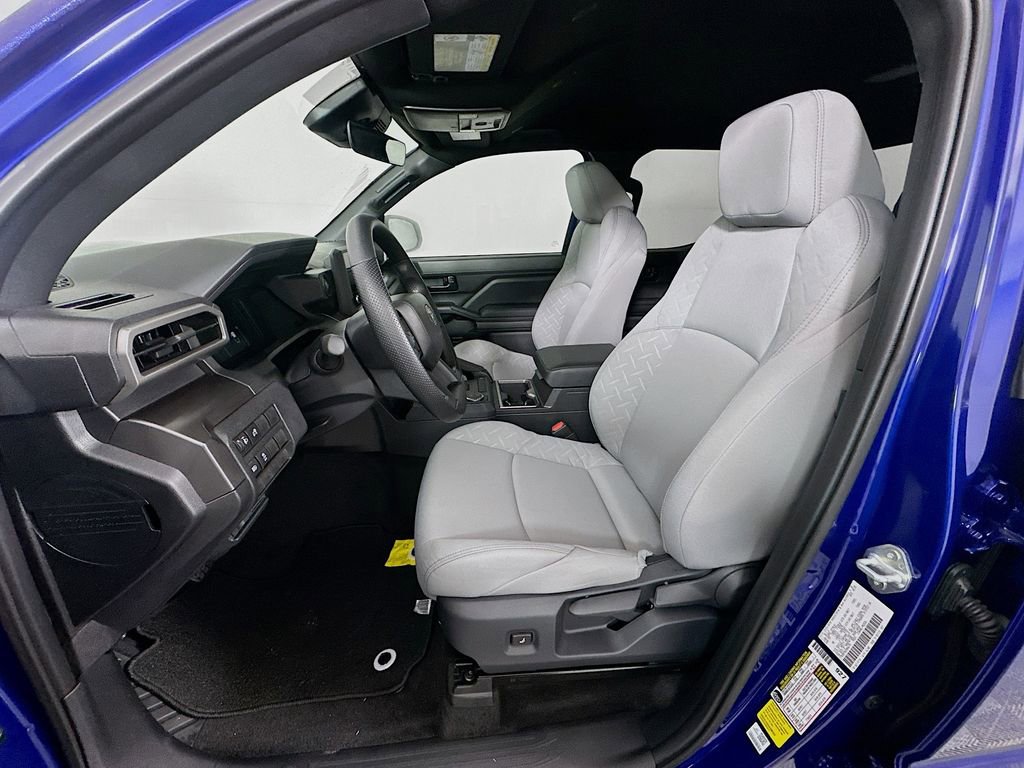 Certified 2025 Toyota Tacoma SR5 image 21