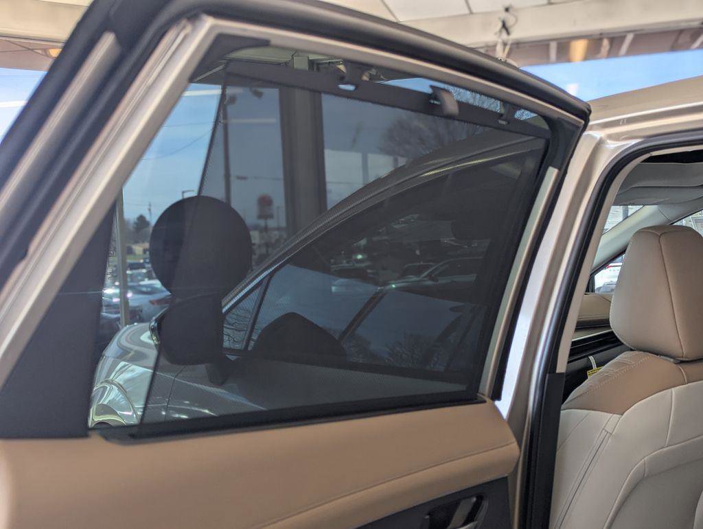 New 2026 Nissan Murano Platinum w/ Cargo Package AWD/4WD image 17