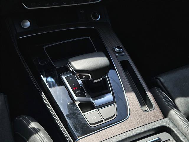Certified 2024 Audi Q5 e Prestige w/ Prestige Package AWD/4WD image 22