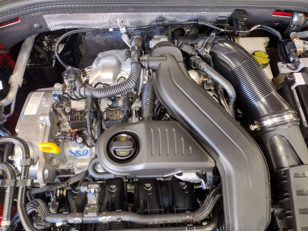 New 2025 Volkswagen Jetta SE image 6