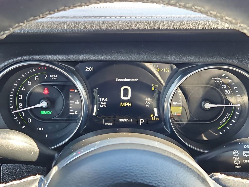 Used 2023 Jeep Wrangler Sahara w/ Dual Top Group image 28