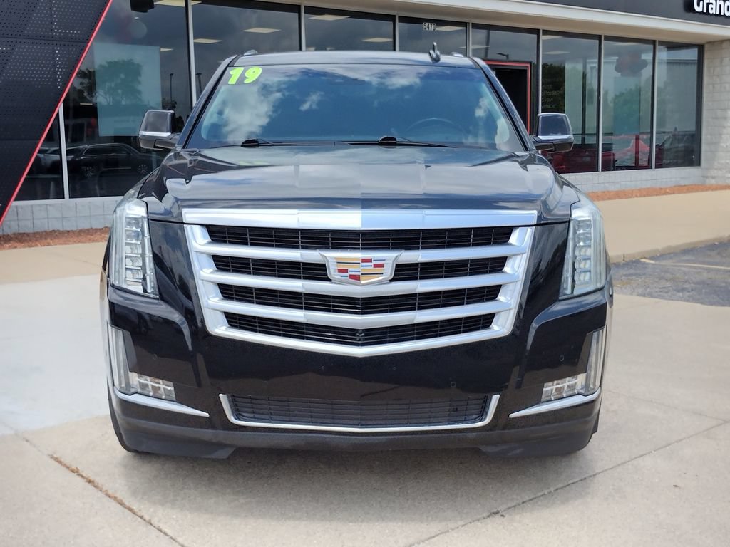 Used 2019 Cadillac Escalade ESV Luxury AWD/4WD image 15