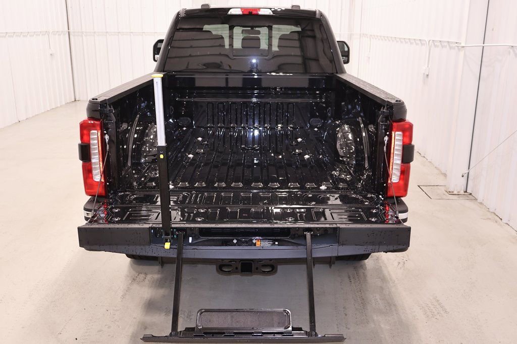 New 2026 Ford F350 King Ranch w/ Chrome Package image 35