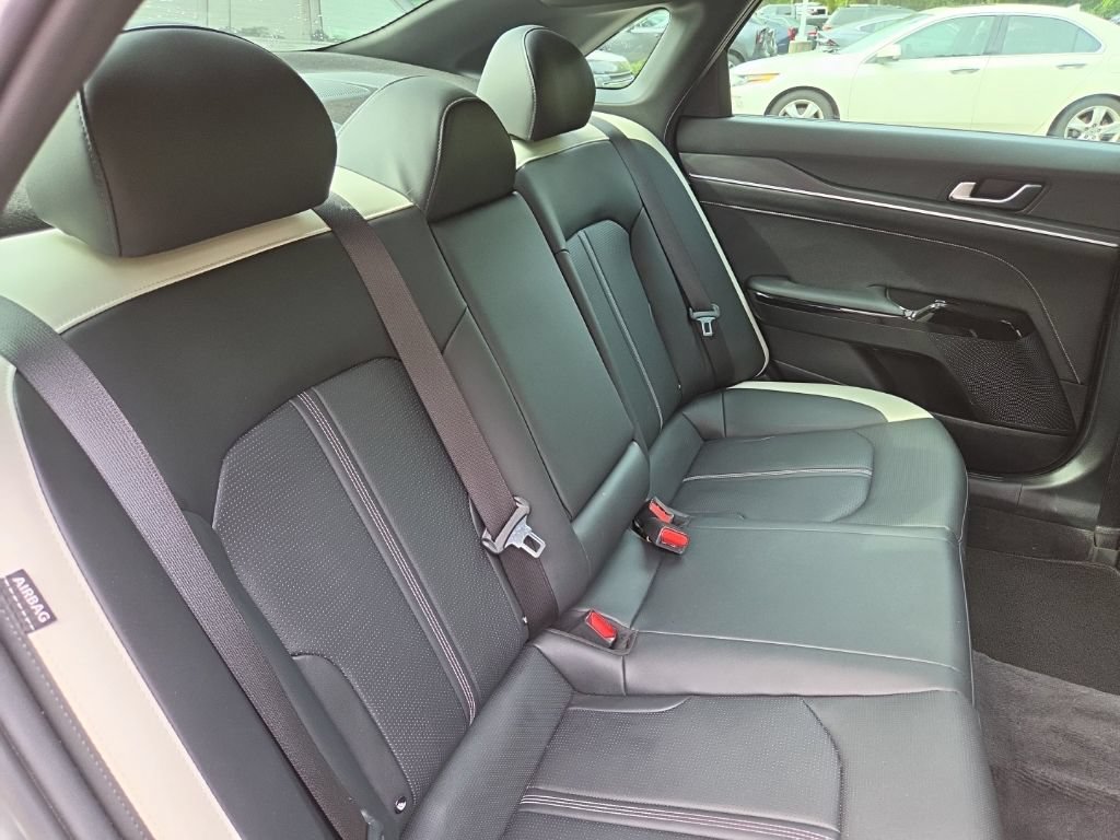 Used 2025 Kia K5 GT-Line w/ GT-Line Premium Package AWD/4WD image 39