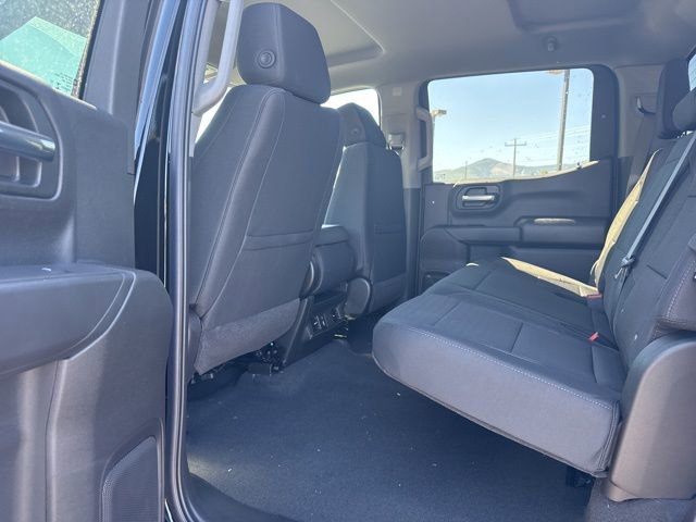 Used 2026 Chevrolet Silverado 1500 Custom Trail Boss w/ LPO, Dark Essentials Package image 18