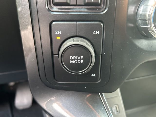 Used 2022 Ford F150 XLT w/ XLT Black Appearance Package image 27