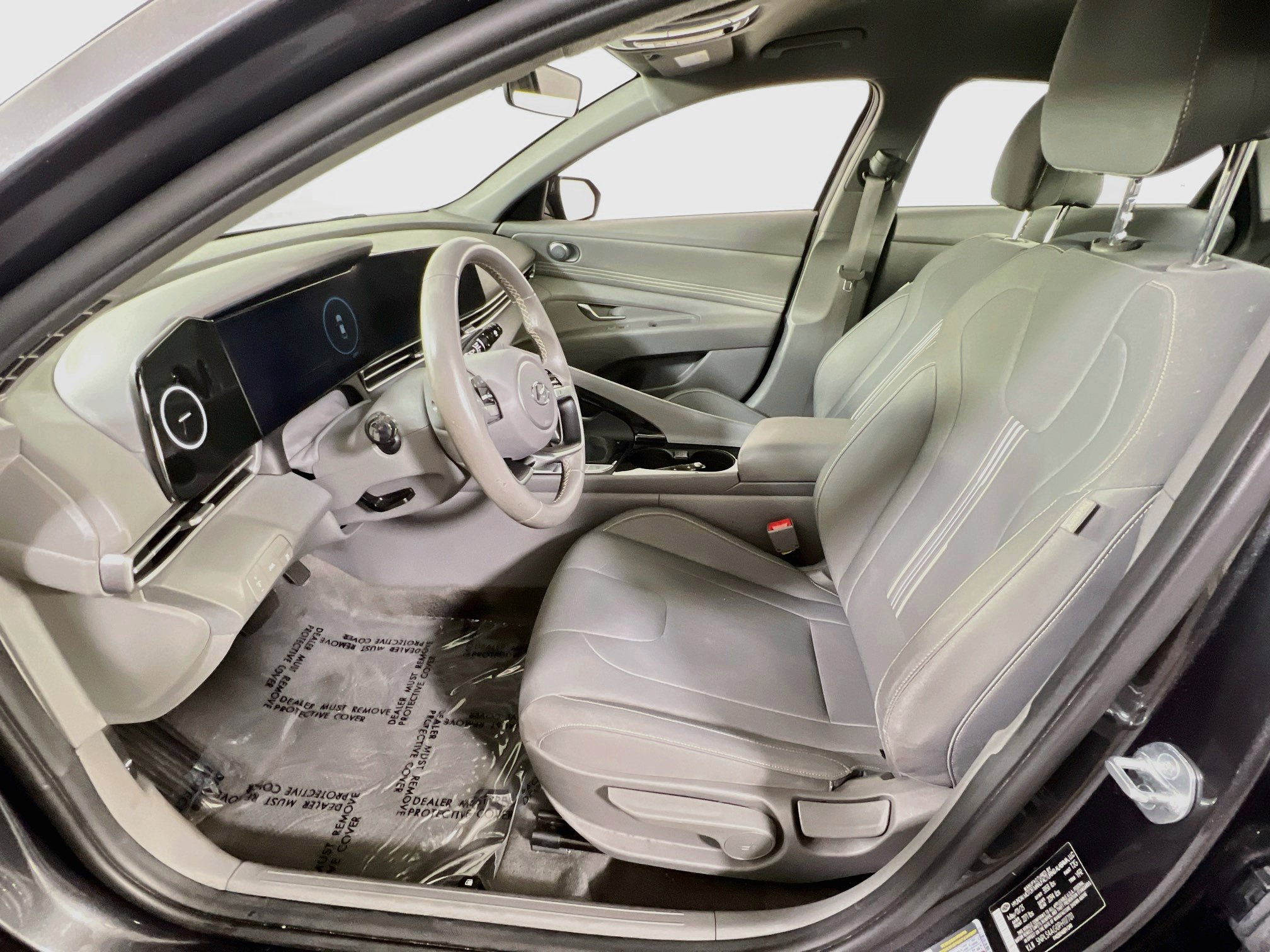 Used 2023 Hyundai Elantra SEL w/ Convenience Package FWD image 21