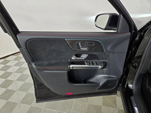Certified 2024 Mercedes-Benz GLB 35 AMG 4MATIC image 22