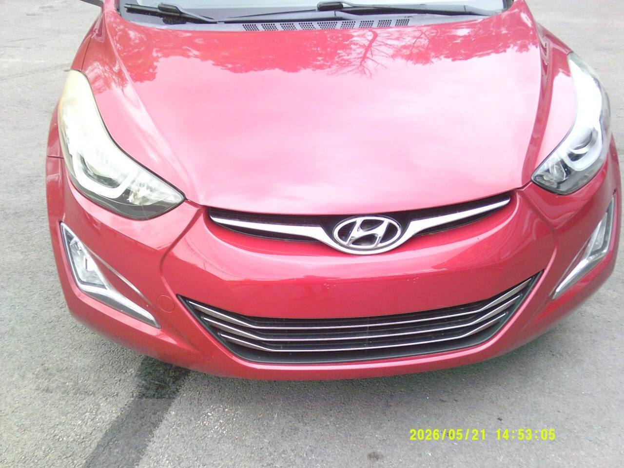 Used 2014 Hyundai Elantra Limited w/ Option Group 03 FWD image 2