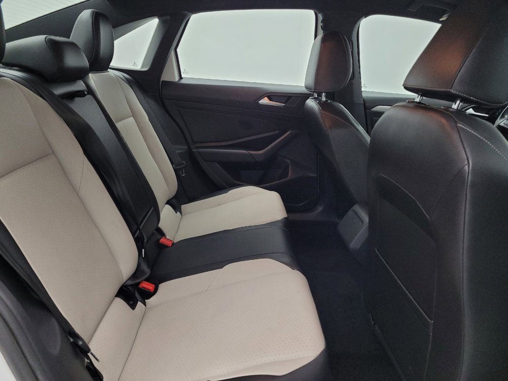 Used 2019 Volkswagen Jetta R-Line FWD image 19