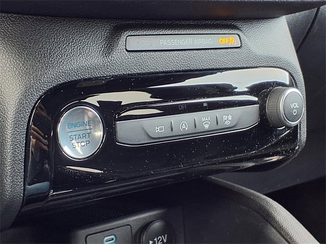 Certified 2023 Ford Escape ST-Line Select w/ Tech Pack #2 image 16