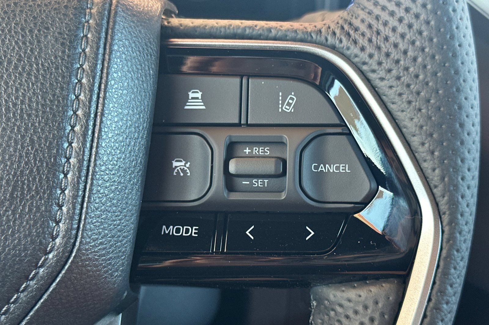 New 2026 Toyota Tundra Platinum AWD/4WD image 25