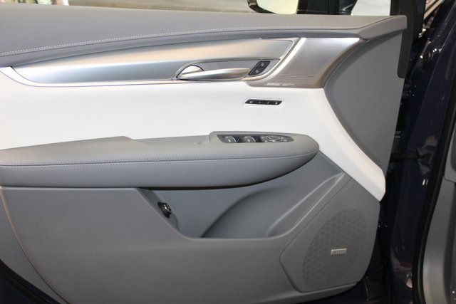 New 2025 Cadillac XT5 Premium Luxury image 10