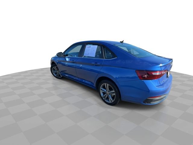 Used 2024 Volkswagen Jetta SE image 6
