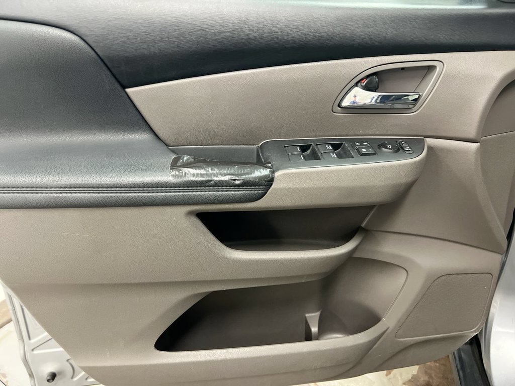 Used 2017 Honda Odyssey EX-L image 21