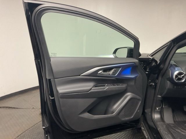 New 2026 Chevrolet Equinox EV LT image 9