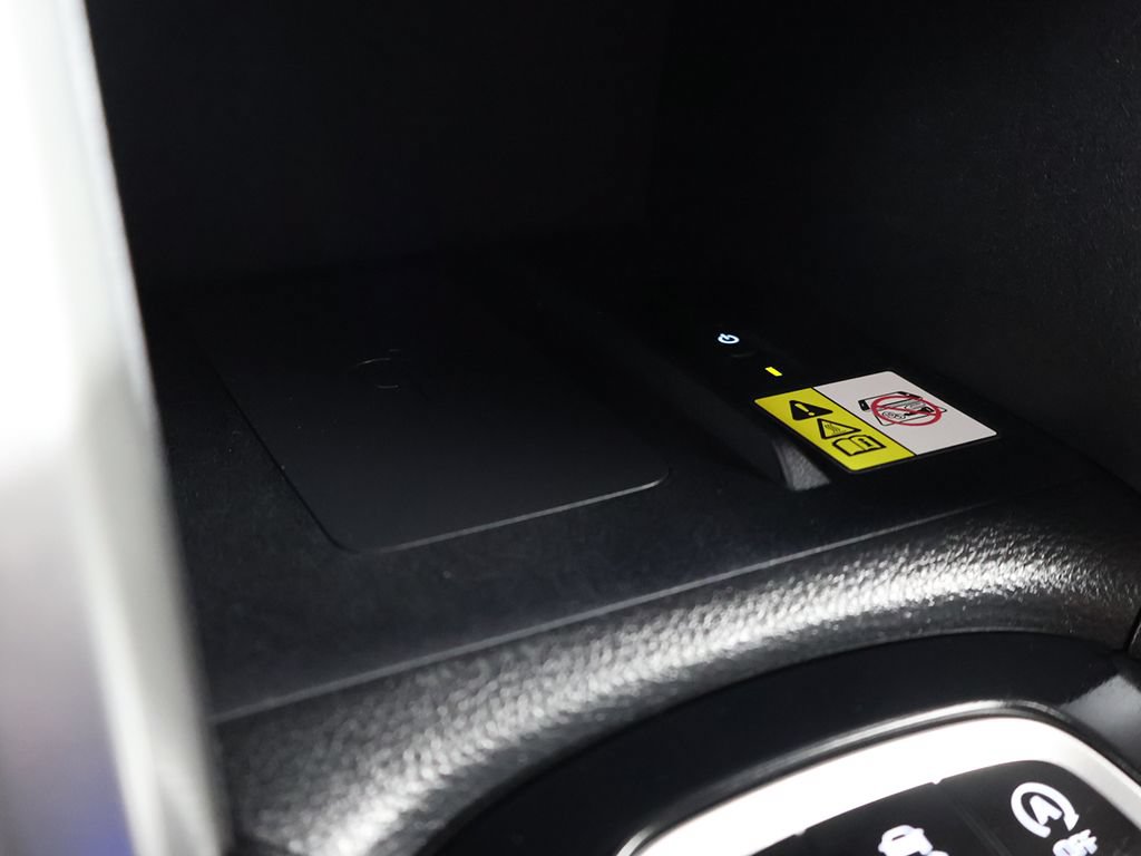 Used 2023 Toyota Corolla Cross LE FWD image 44
