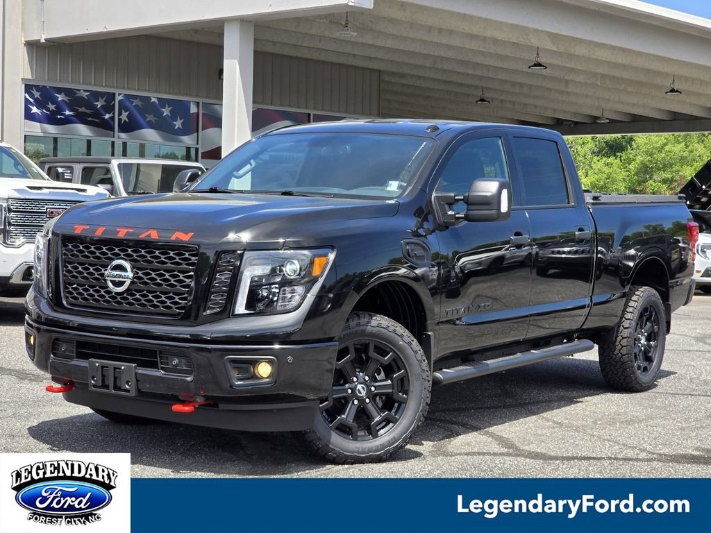 Used 2018 Nissan Titan SV w/ SV Convenience Package AWD/4WD image 1