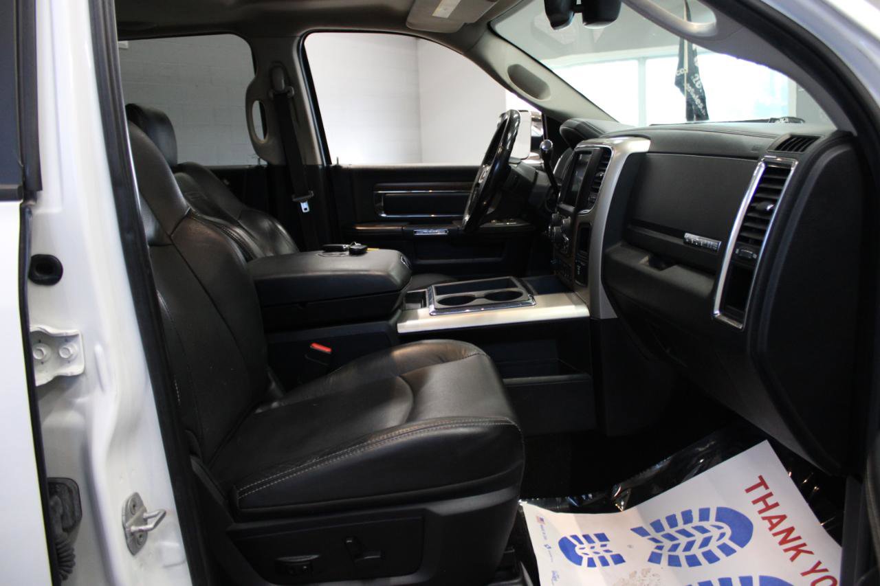 Used 2014 RAM 3500 Laramie w/ Convenience Group image 27