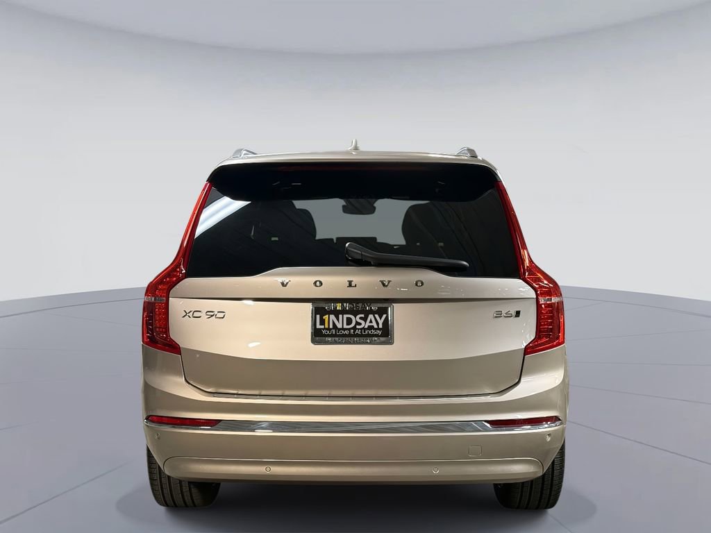 Certified 2025 Volvo XC90 B6 Plus image 11
