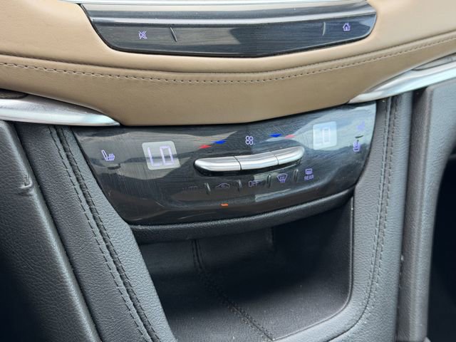 Used 2022 Cadillac XT5 Sportv w/ Platinum Package image 22