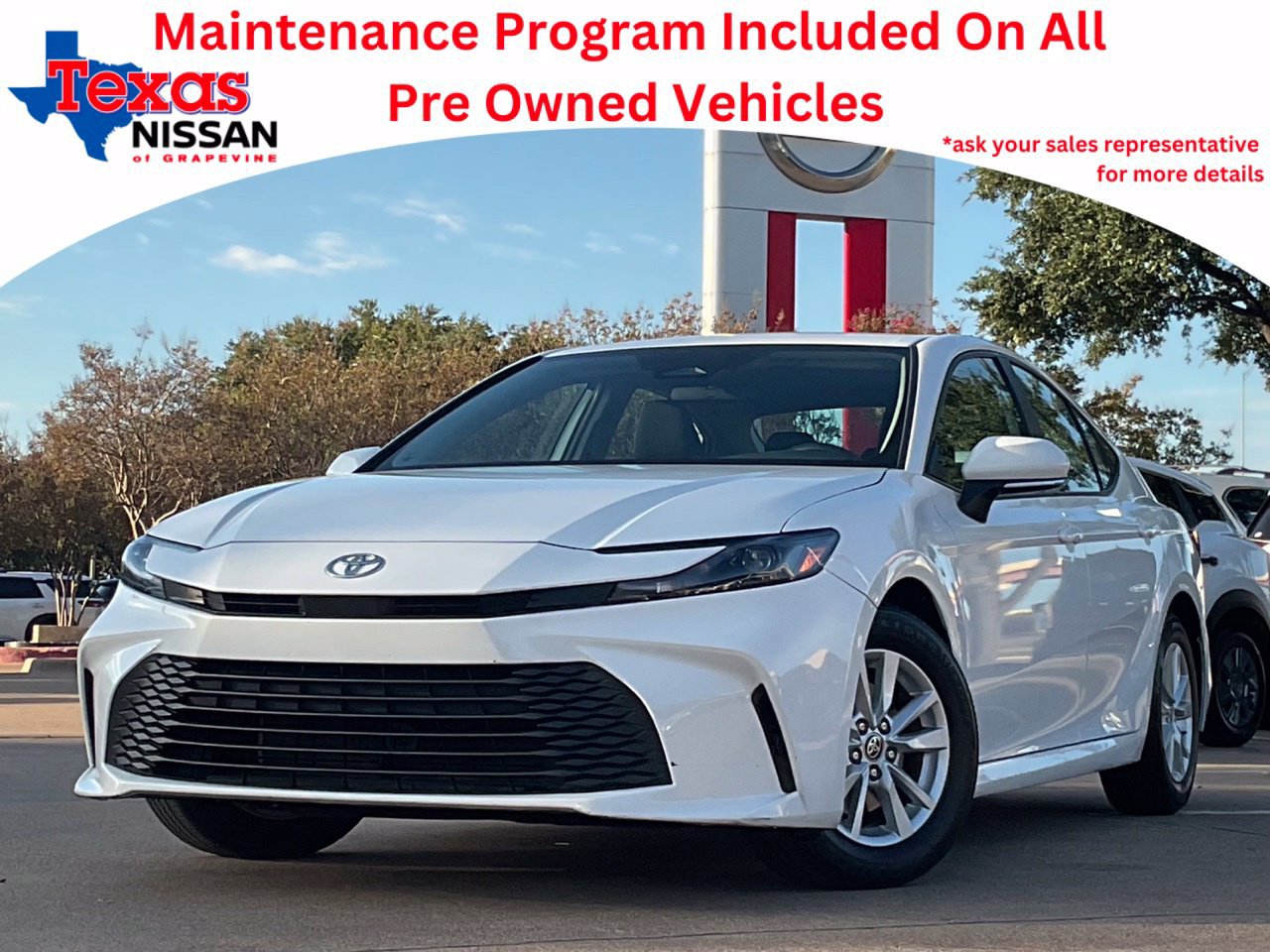 Used 2025 Toyota Camry LE FWD image 1