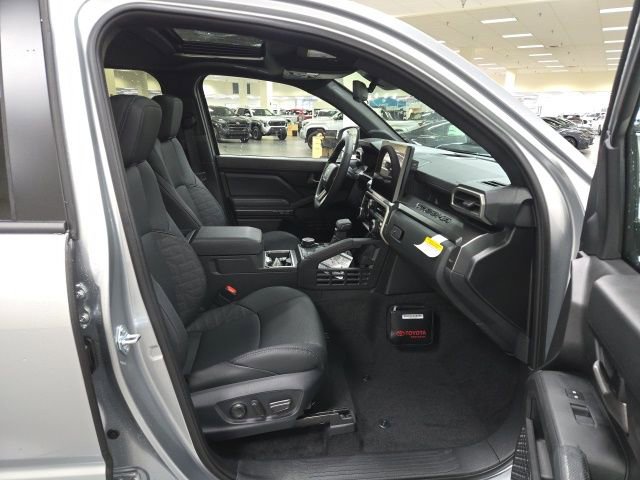 New 2026 Toyota Tacoma TRD Off-Road image 8