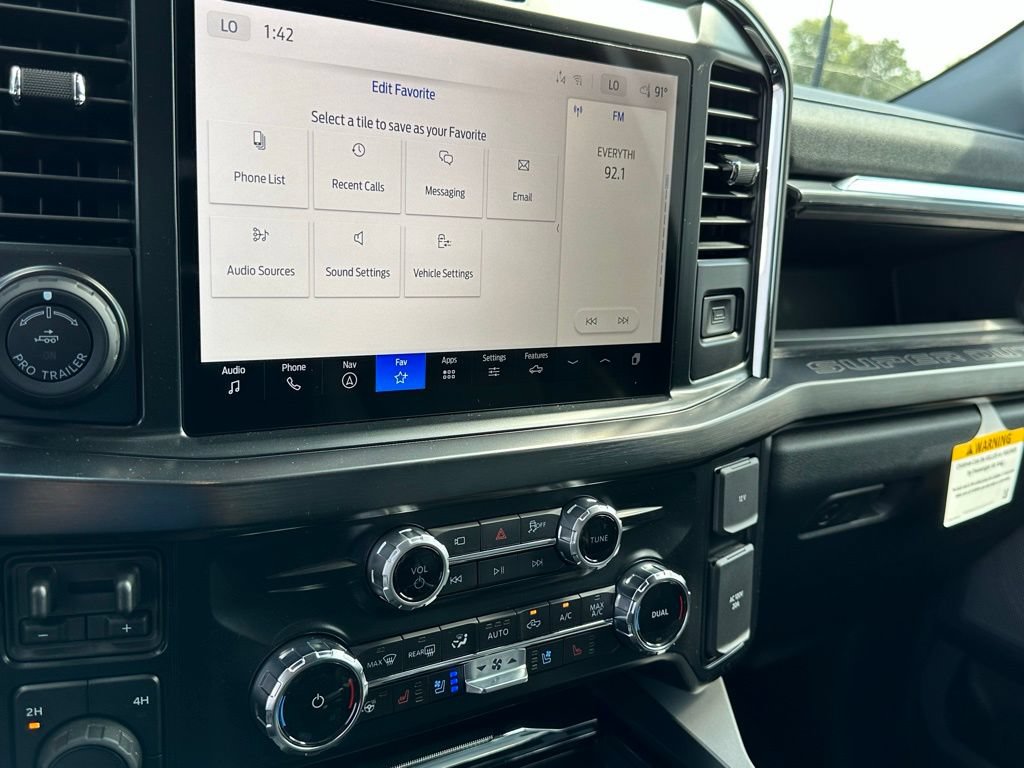 New 2026 Ford F350 Lariat w/ Black Appearance Package AWD/4WD image 18