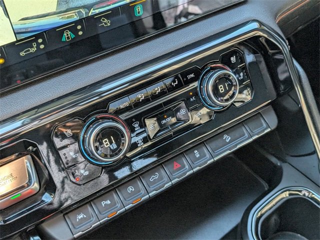 Used 2023 GMC Sierra 1500 AT4 w/ Technology Package image 26