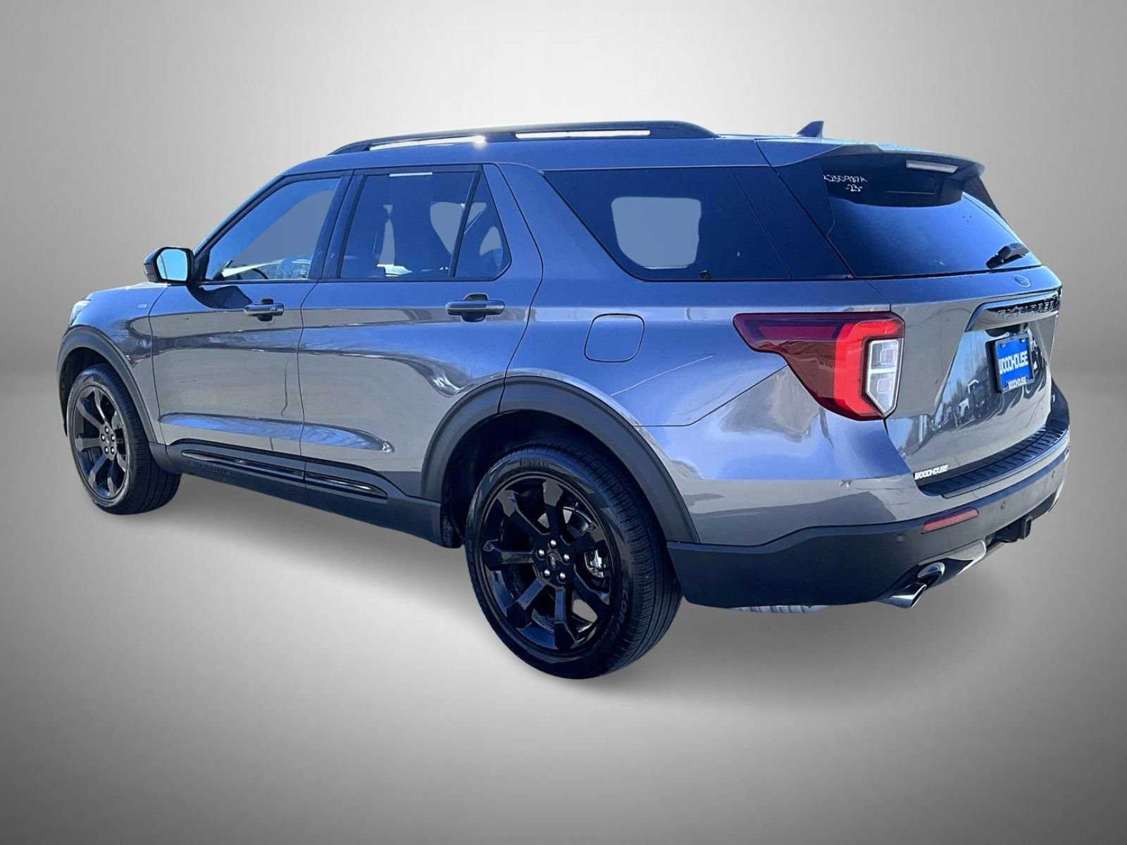 Used 2023 Ford Explorer ST-Line w/ Class IV Trailer Tow Package image 7