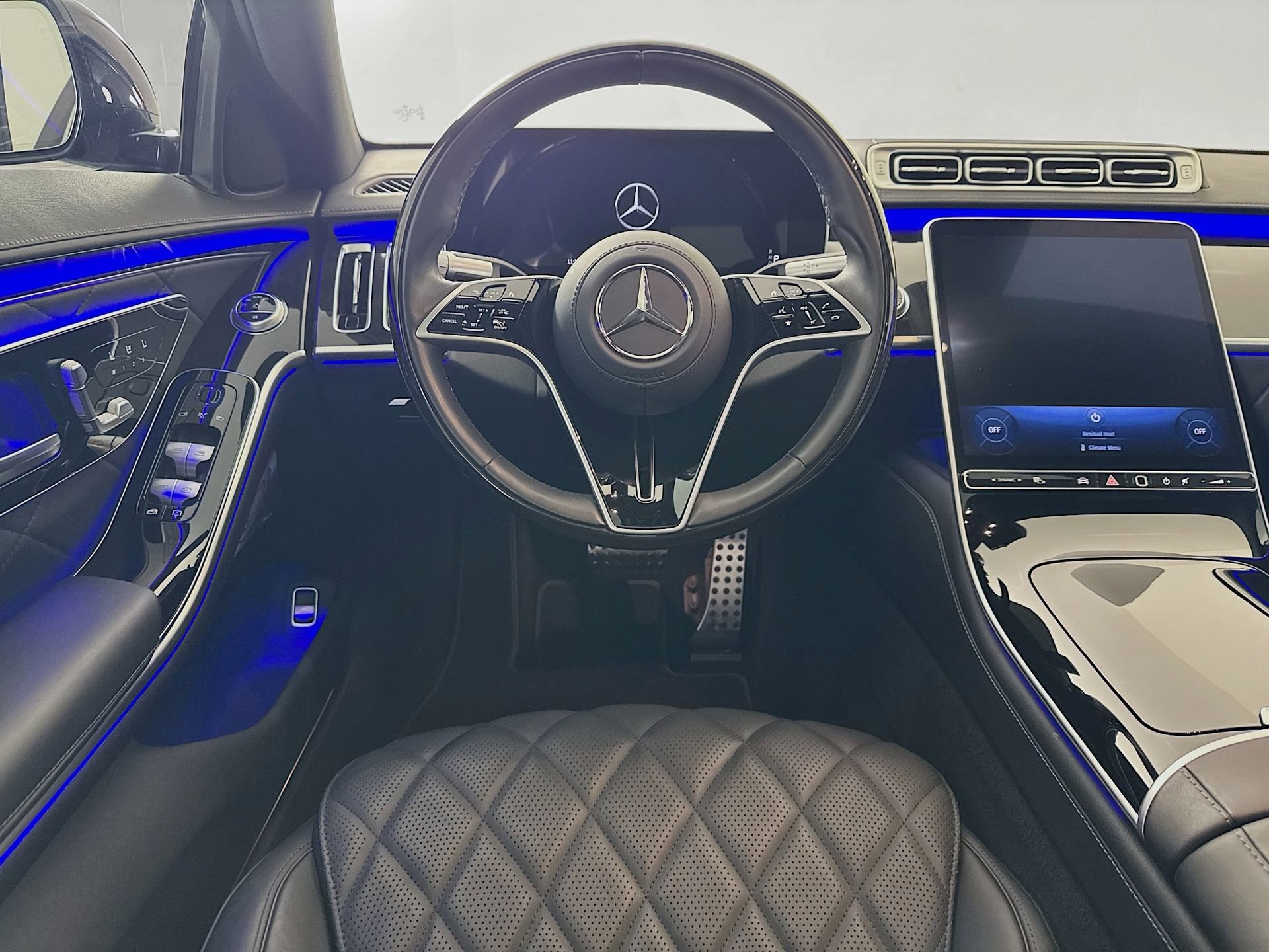 Used 2024 Mercedes-Benz S 580 4MATIC Sedan image 25