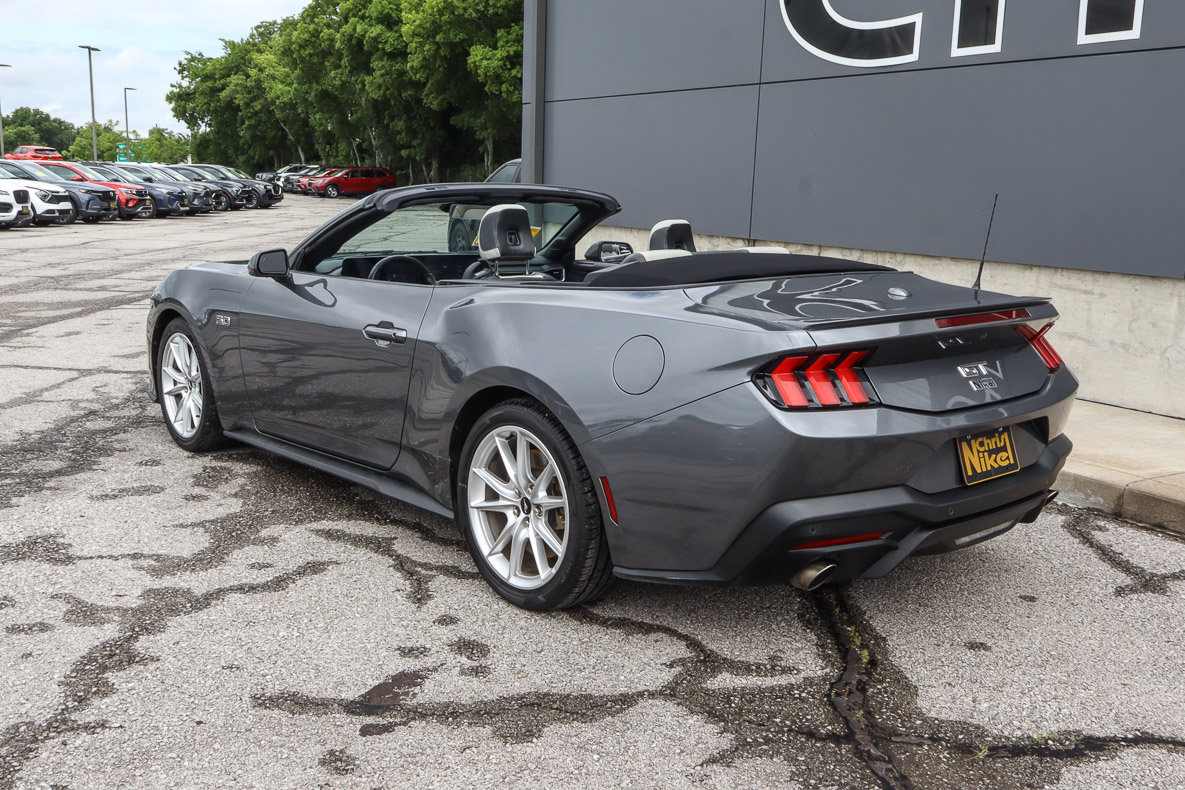 Used 2024 Ford Mustang GT Premium RWD image 6