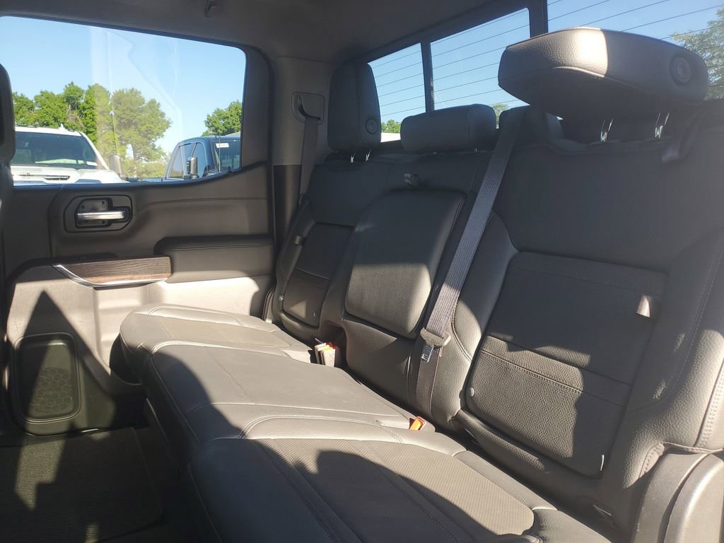 Used 2022 GMC Sierra 1500 Denali w/ Driver Alert Package II AWD/4WD image 11