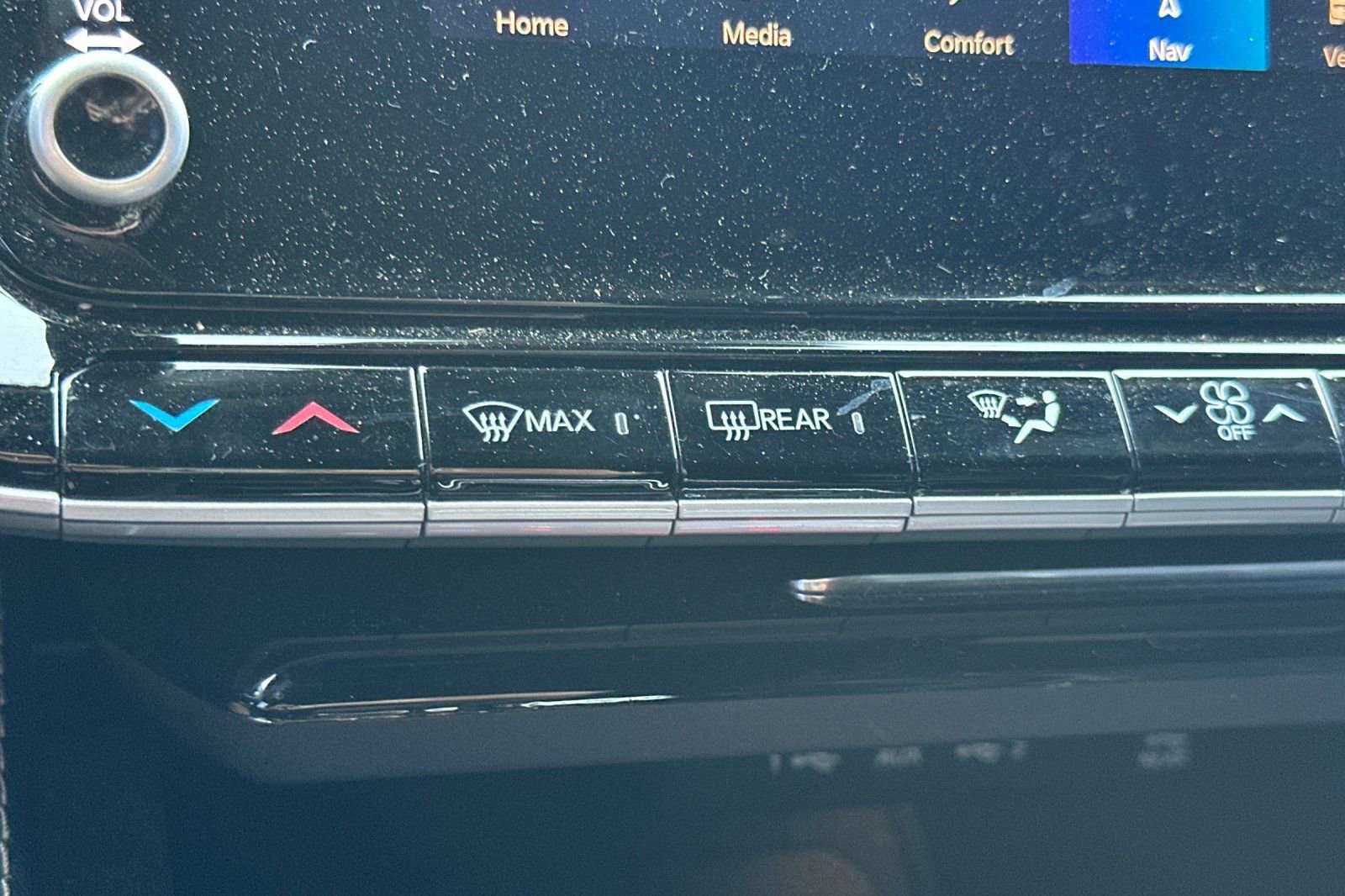 Used 2023 Jeep Wagoneer 4WD w/ Convenience Group I image 29