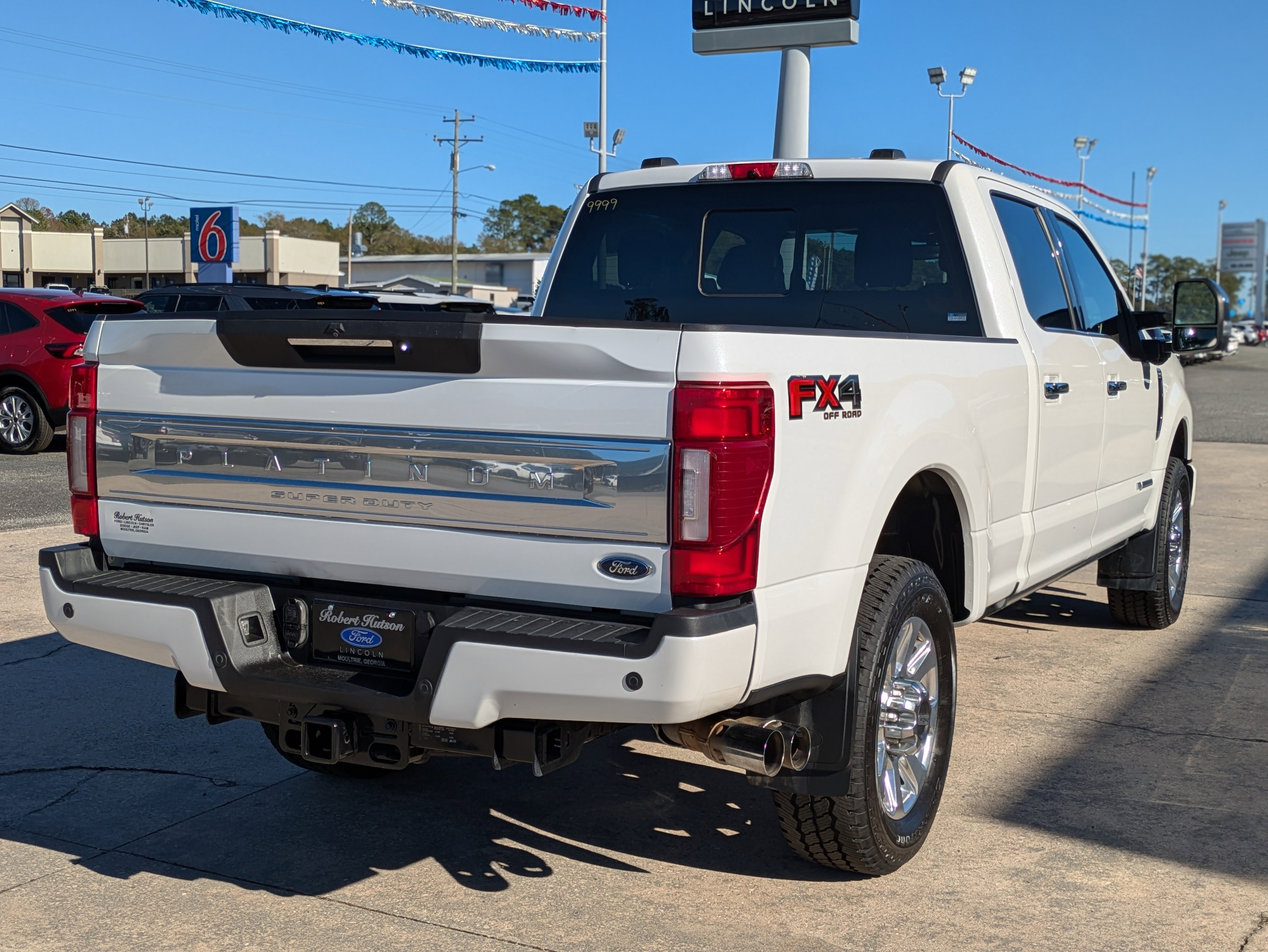 Used 2022 Ford F350 Platinum image 6