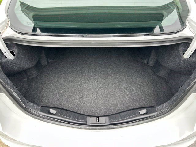 Used 2018 Ford Fusion S FWD image 37