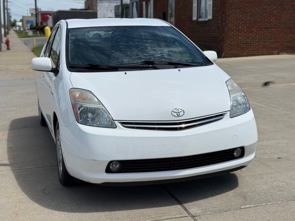 Used 2009 Toyota Prius Touring FWD image 3