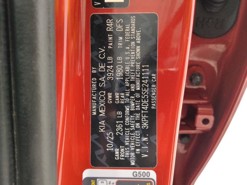 Used 2025 Kia K4 FWD image 33