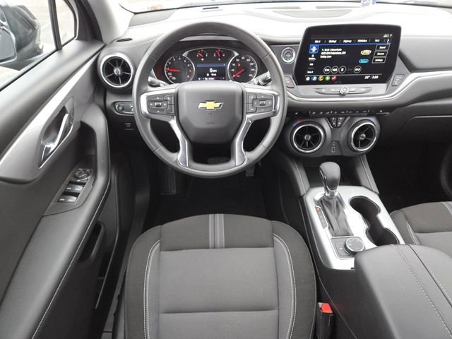 Certified 2025 Chevrolet Blazer LT image 28